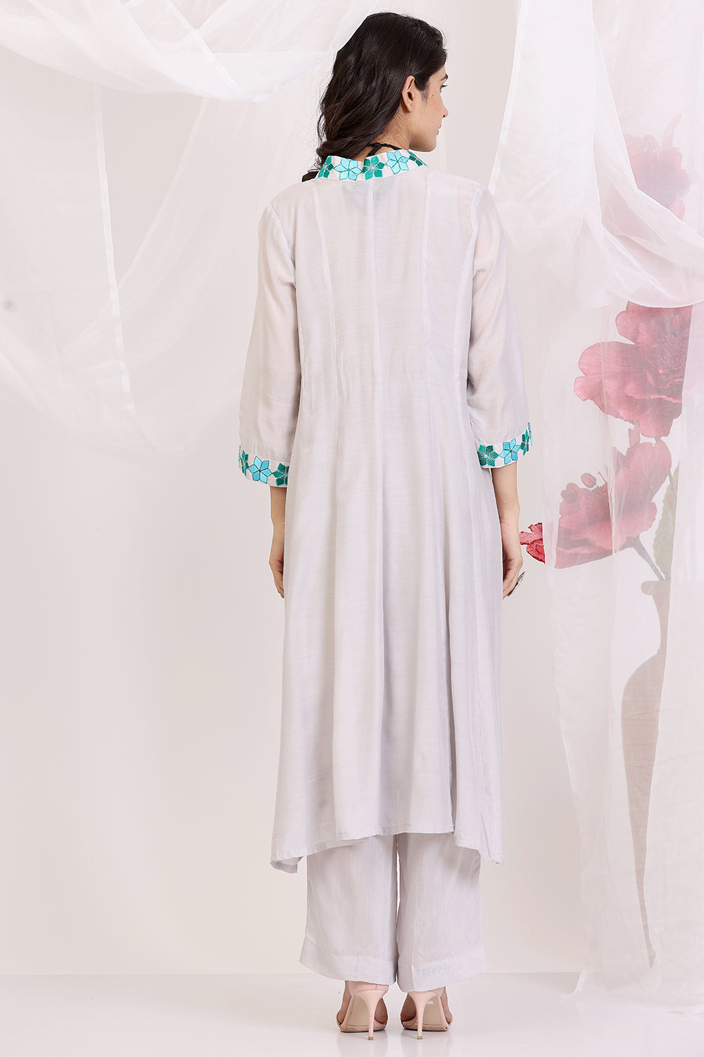Kalidar set Grey