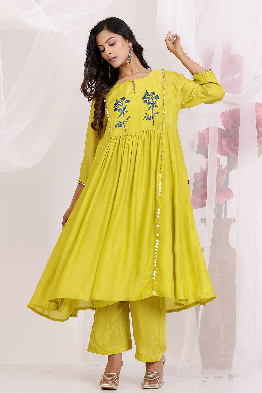 Ochre Yellow And Blue Kalidar