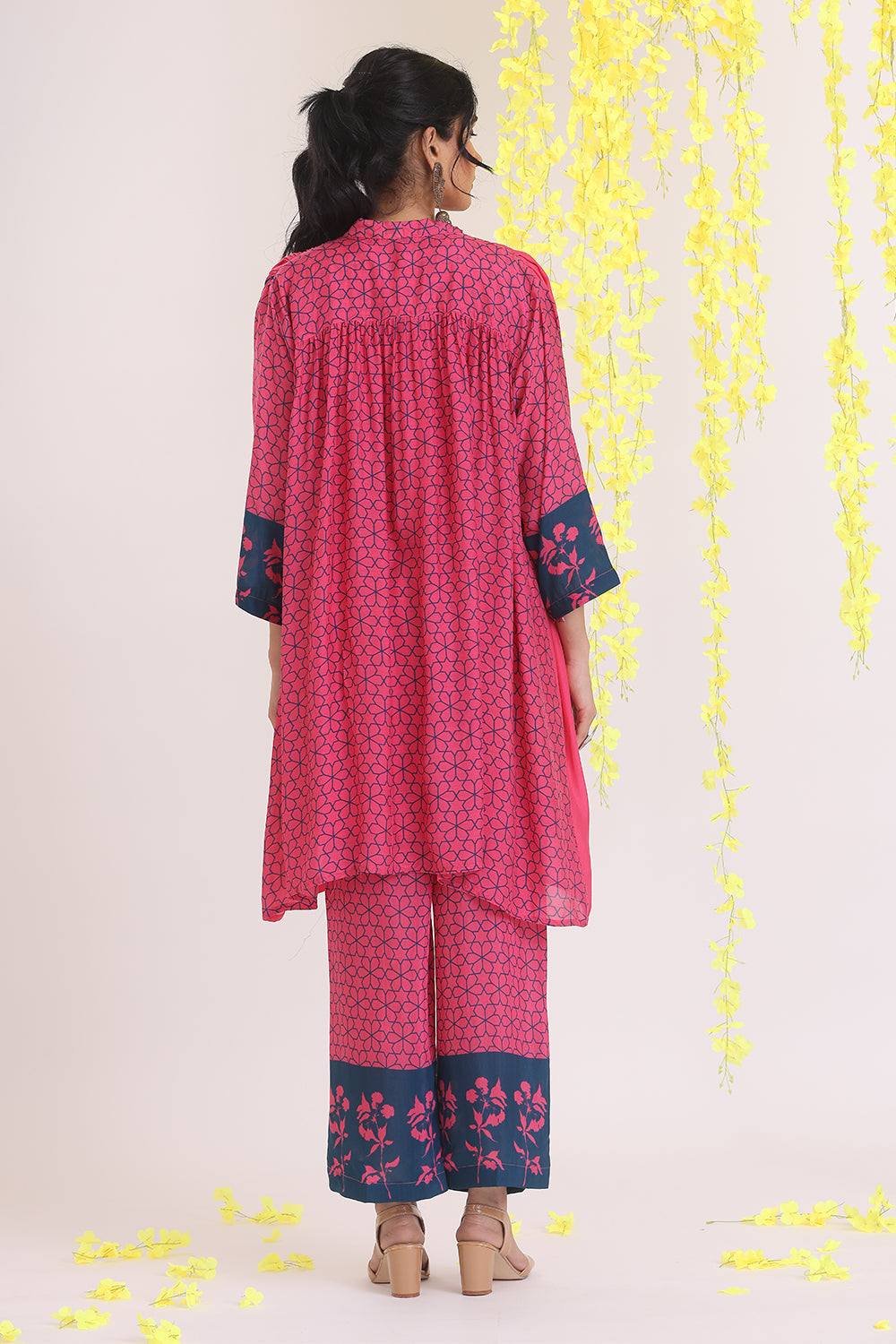 Magenta Coords Sets Elegant